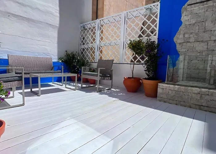 Apartment Around The Corner *